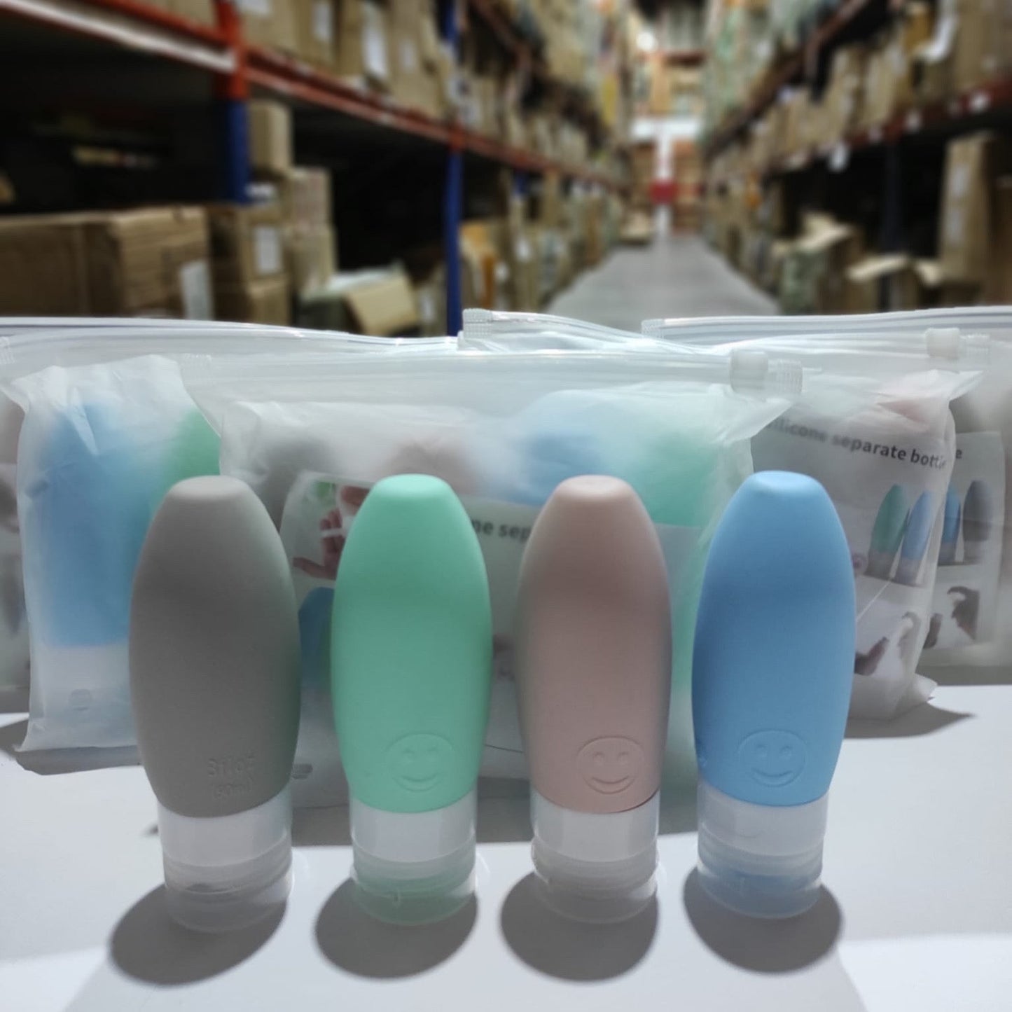 Set de 4 botellas de viaje (90 ml cada botella)