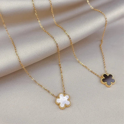 Collar Flor de Cinco Pétalos