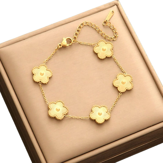 Pulsera Flor de Cinco Pétalos dorado